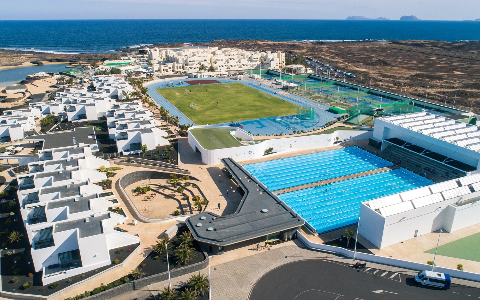 Organization of swimming training camp in Spain