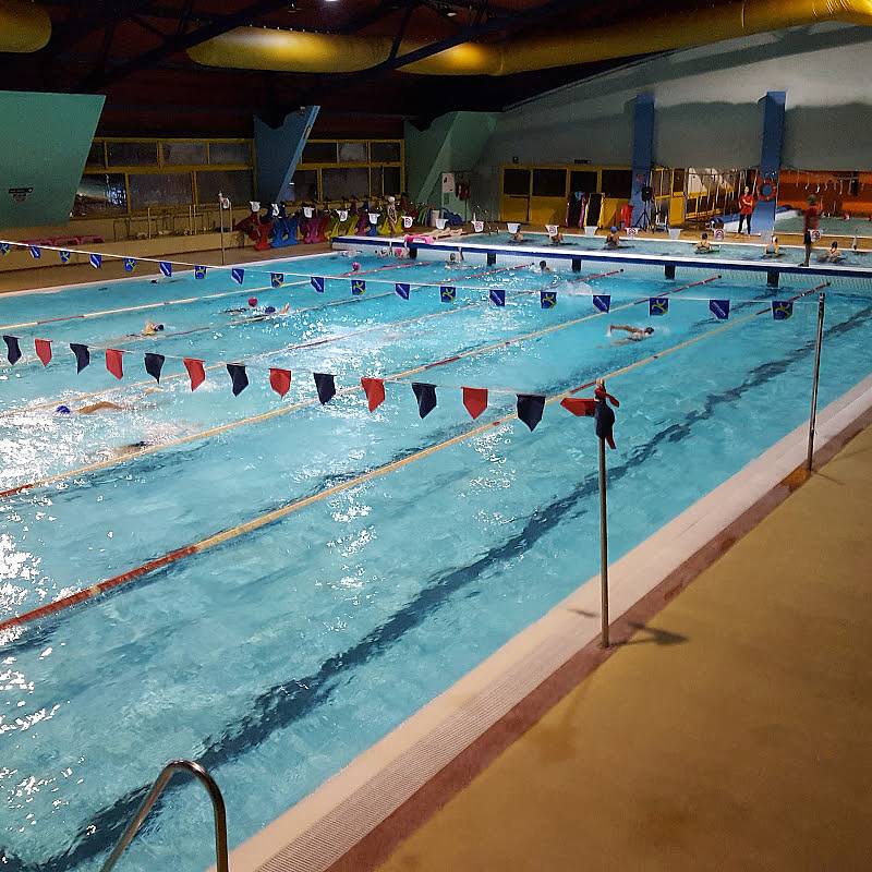 Sport venue Piscina comunale Aquatic Sport & Fitness for the team